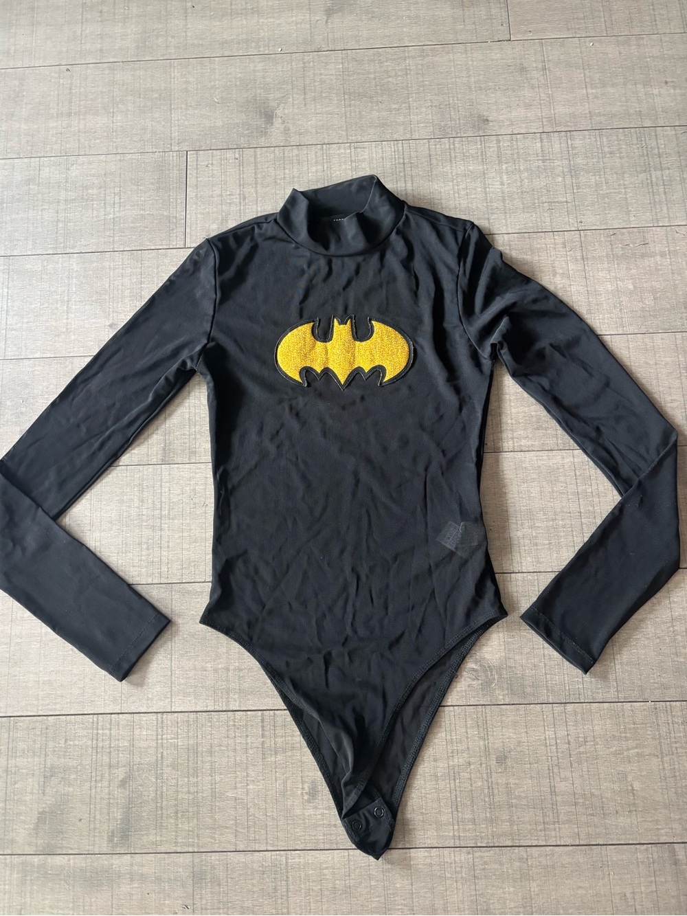 ❤️‍🔥5/$25❤️‍🔥NWOT Women's Sheer Black Batman Logo Long Sleeve Bodysuit